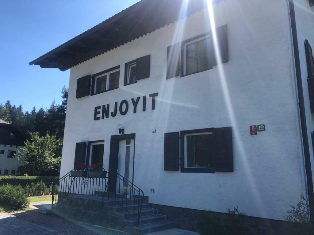 Enjoyit Velden West Hotell Selpritsch Exteriör bild