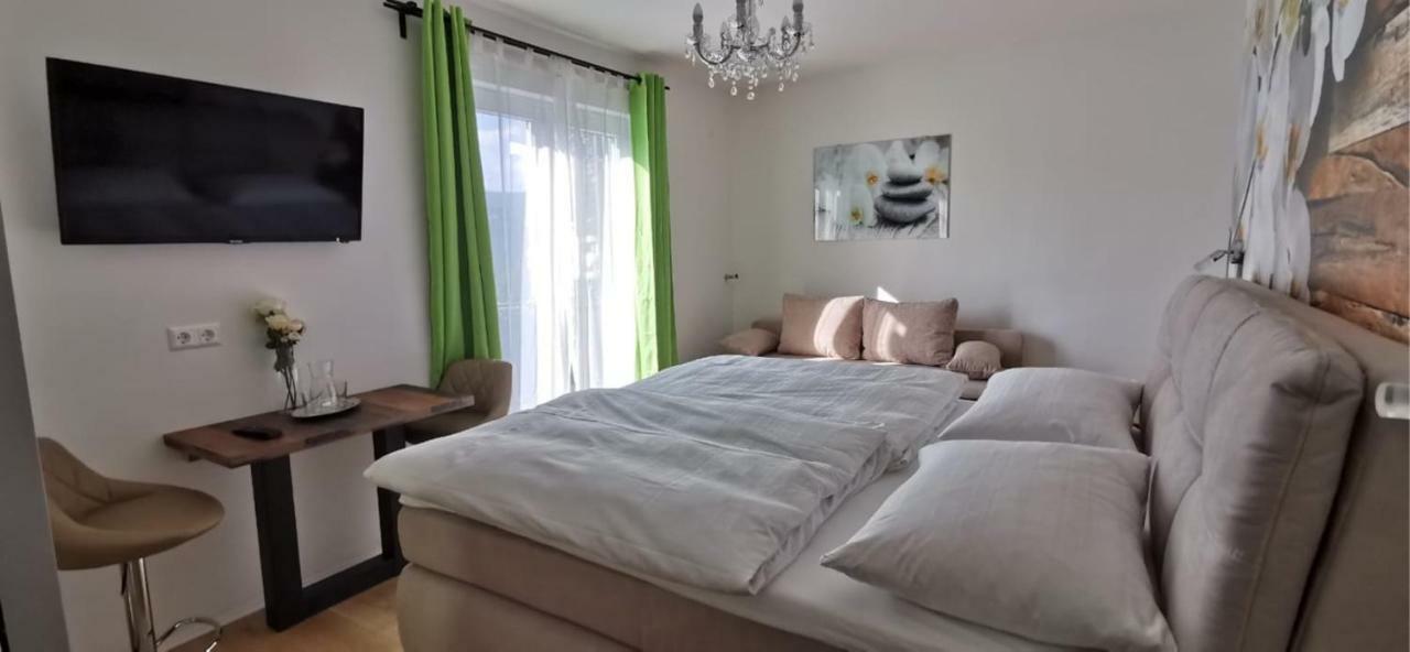 Enjoyit Velden West Hotell Selpritsch Exteriör bild