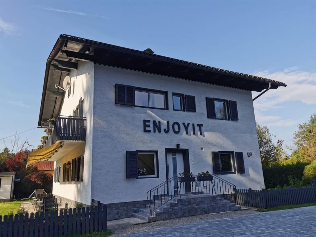 Enjoyit Velden West Hotell Selpritsch Exteriör bild